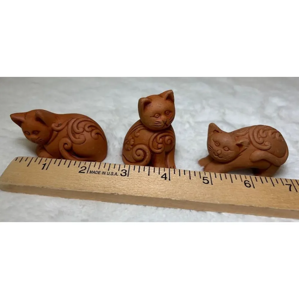 Handcrafted Miniature Vintage Carved Terracotta‎ Kitten Figurines Cat Sculptures